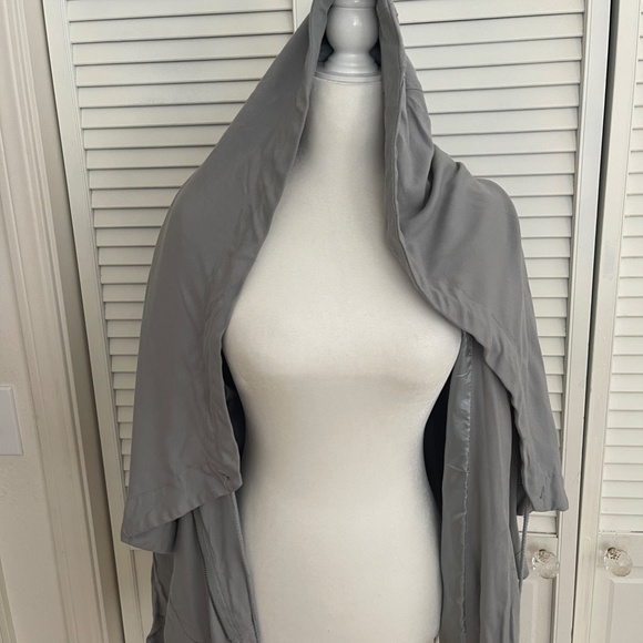 Very Unique Grey casual jacket - Picture 3 of 10